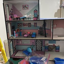 LOL doll House