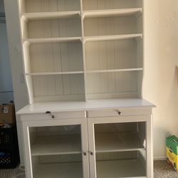 White Hutch