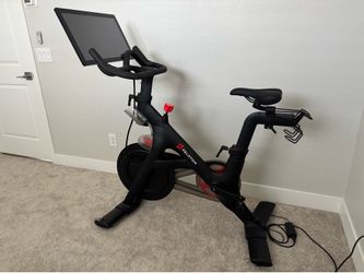 Peloton Bike