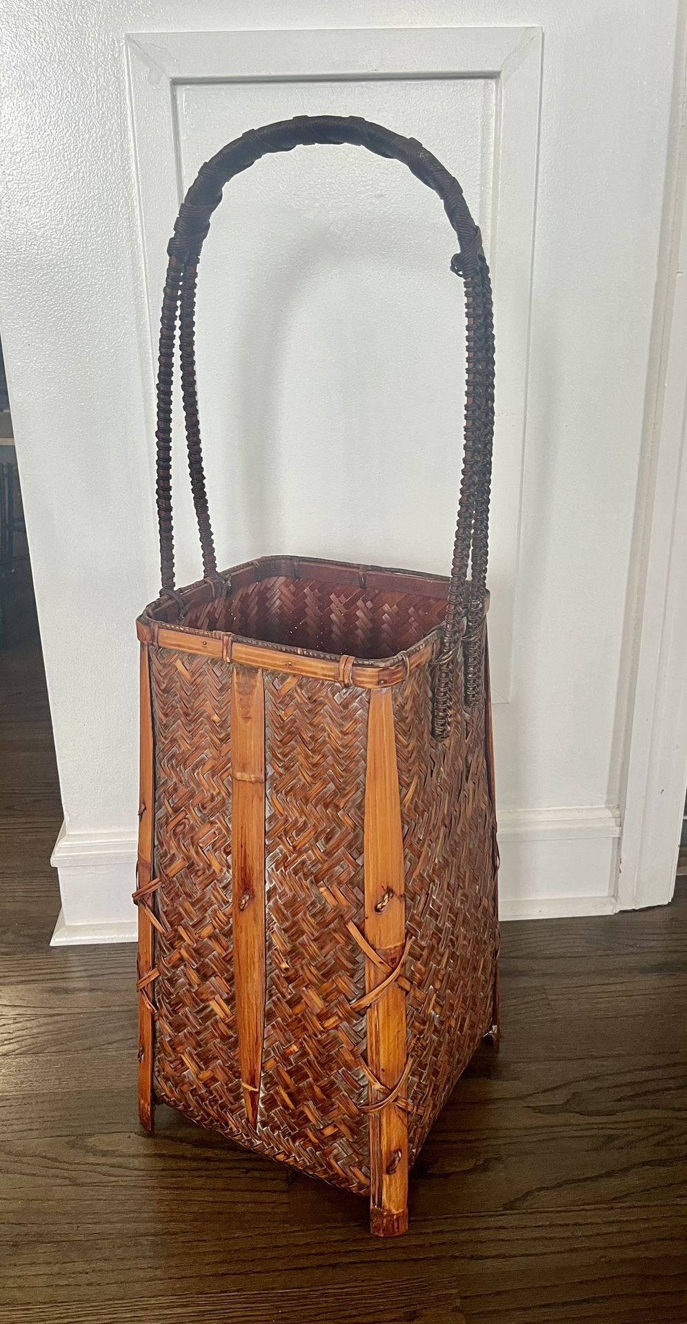 Vintage Japanese woven bamboo ikebana basket With Arch Handle