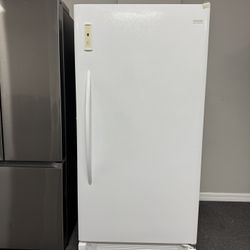 Frigidaire Freezer 17 Cu Ft 