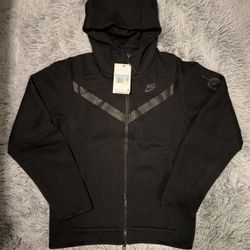 Nike Tech Hoodie