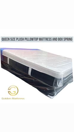 Brand New Queen Plush Pillow Top Set