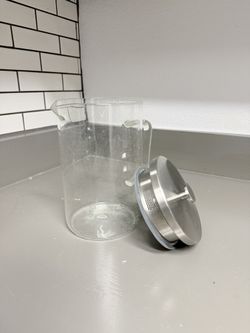 Glass Pitcher With Stainless Steel Top