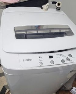 SMALL HAIER PORTABLE WASHER