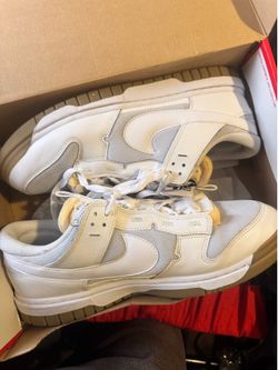 Nike Air Dunk Jumbo sneakers in the "White Gum" colorway