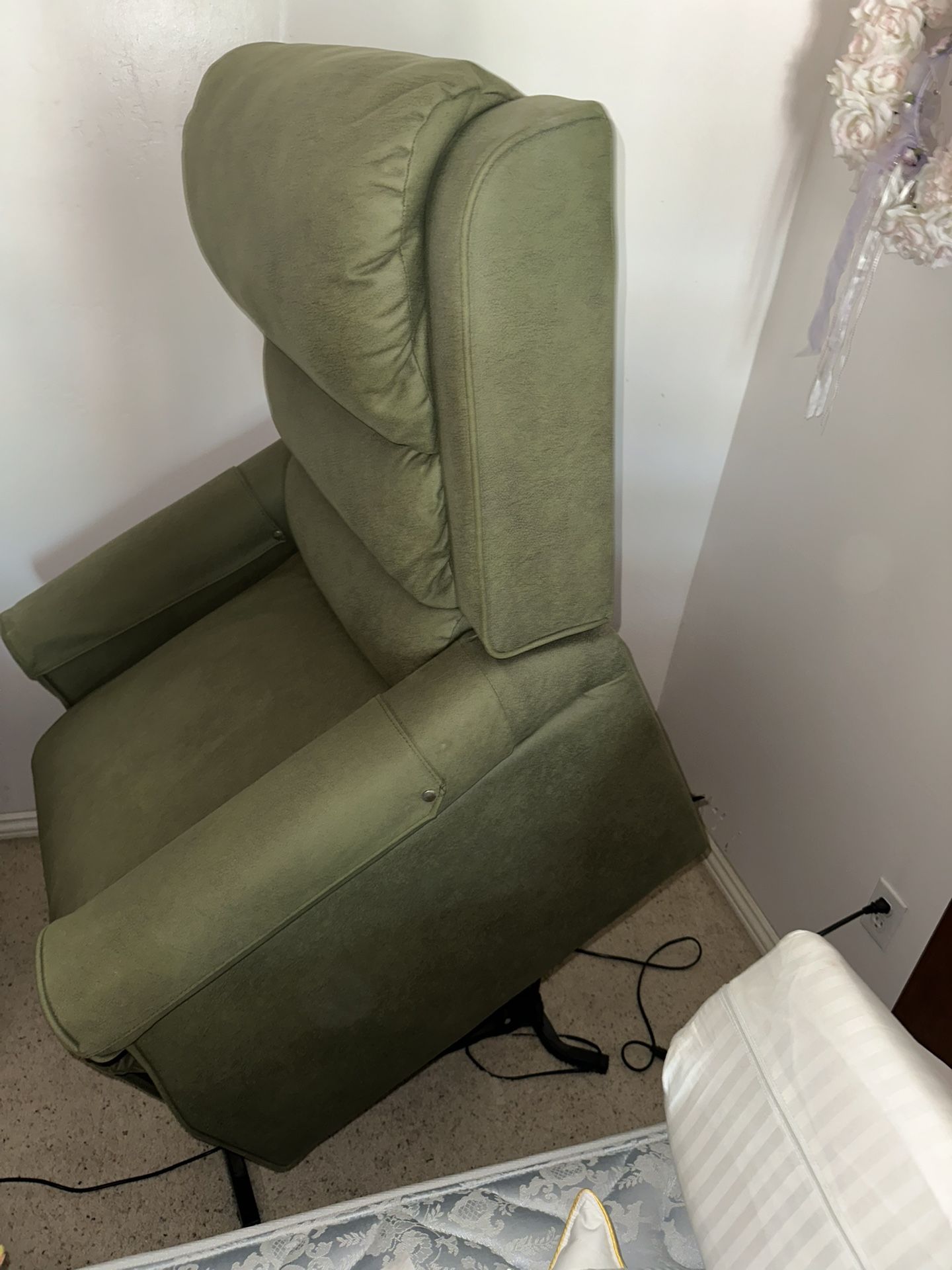 powerlift recliner
