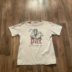 Tupac Shakur Graphic Tee