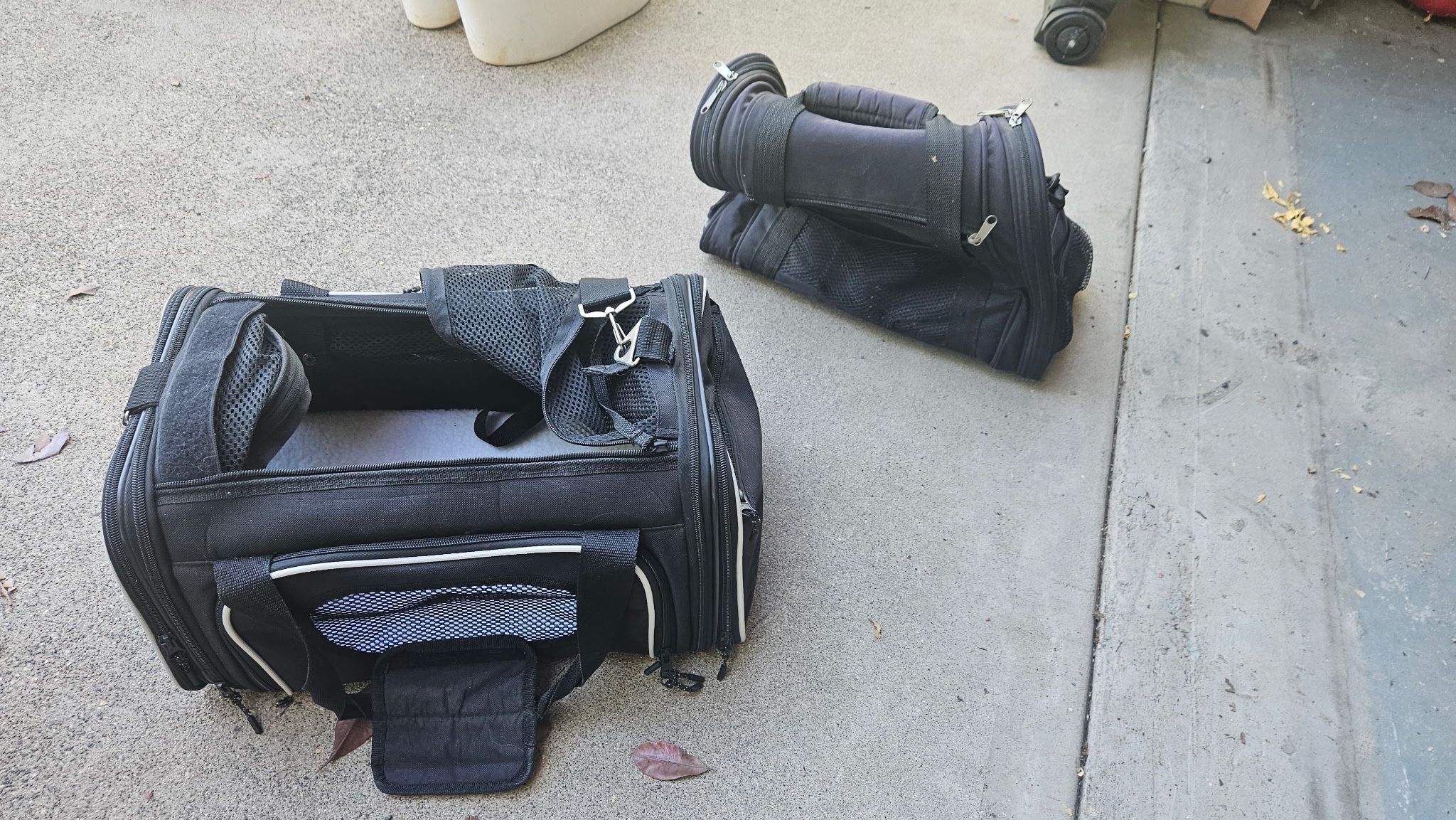 Small Pet Travel Carriers