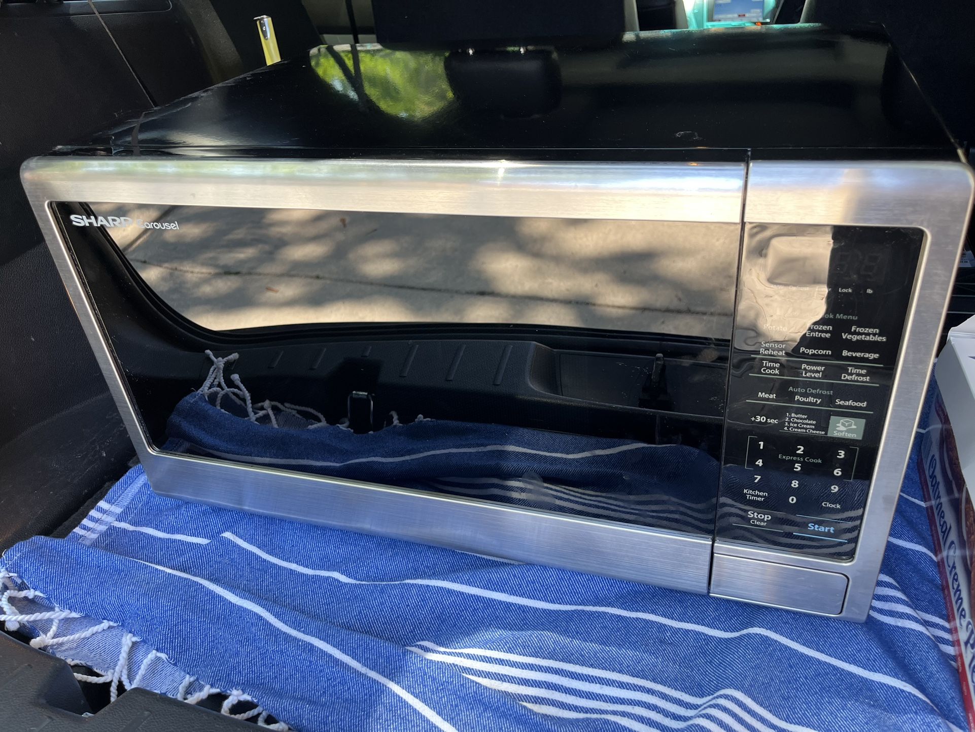 Sharp Carousel Microwave
