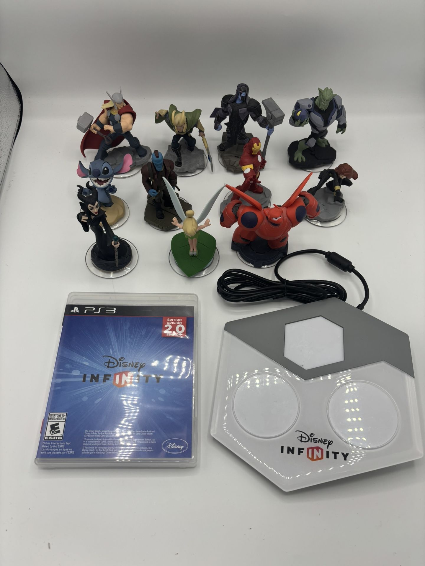 Disney Infinity 2.0 ps3 lot Game Pad & Figures!