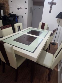 Dinning table