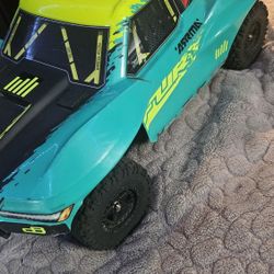 Arrma Fury 2s too 3s 