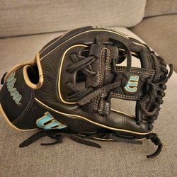 Wilson A1000 Baseball Glove 