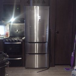 Hisense Double Freezer Door, Dual Refrigerator Door 