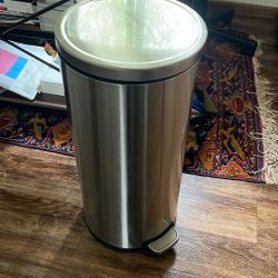Stainless Steel Trash Can 