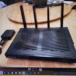 Netgear Nighthawk X8 R5800 AC5300 Tri-Band WiFi Gaming Router 