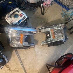 Ford F150 Headlights (2020 XLT)