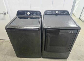 Samsung Washer & Dryer Set - Like New