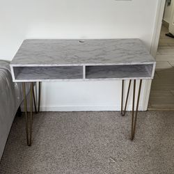 Marble print desk