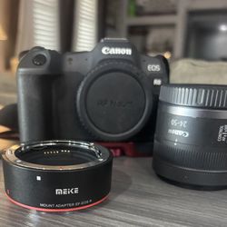 Canon R8 Camera Bundle