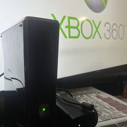Microsoft Xbox 360 Console – Black – Tested & Working – Game Lot Bundle + Cords – No Controller – AS-IS