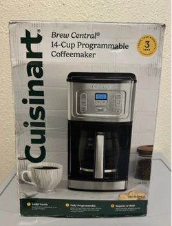 Cuisinart CBC-7400PC Brew Central 14-cup Coffee Maker Programmable $32