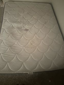 Queen mattress