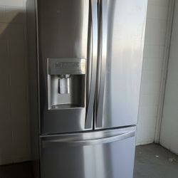 33 Frenchdoor Refrigerator Stainless
