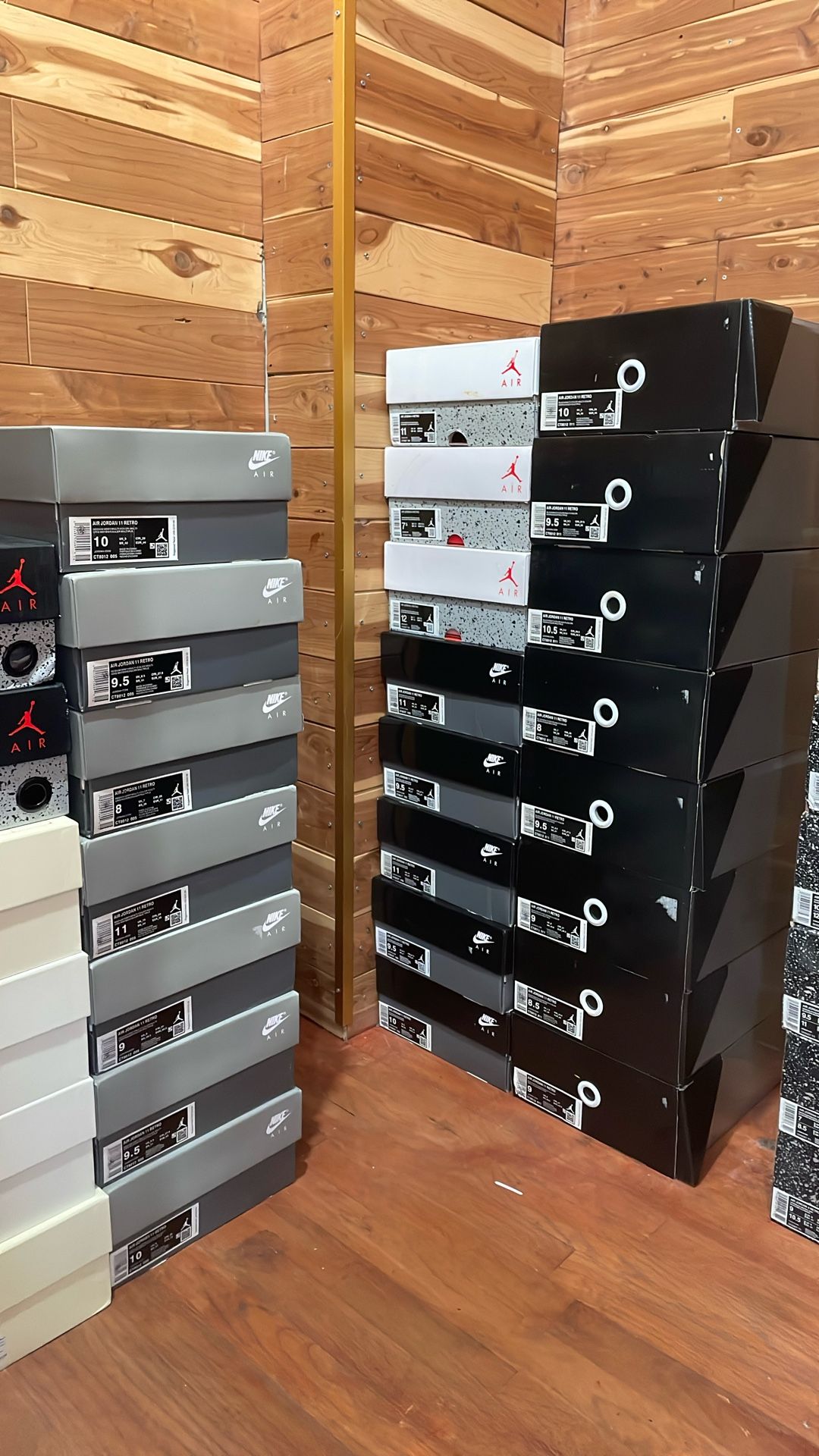 Jordan 4s/ Jordan 11s