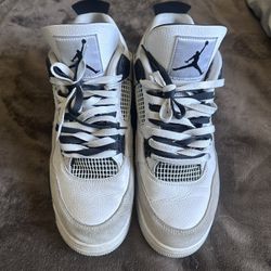 Jordan 4 Retro Military Black