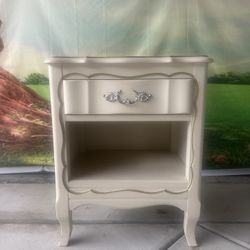 Vintage White Wood Bedside Table 