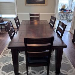 Ashley Dining Room Table And 8 Chairs