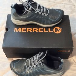 Women's Merrell Shoes - Size 8.5