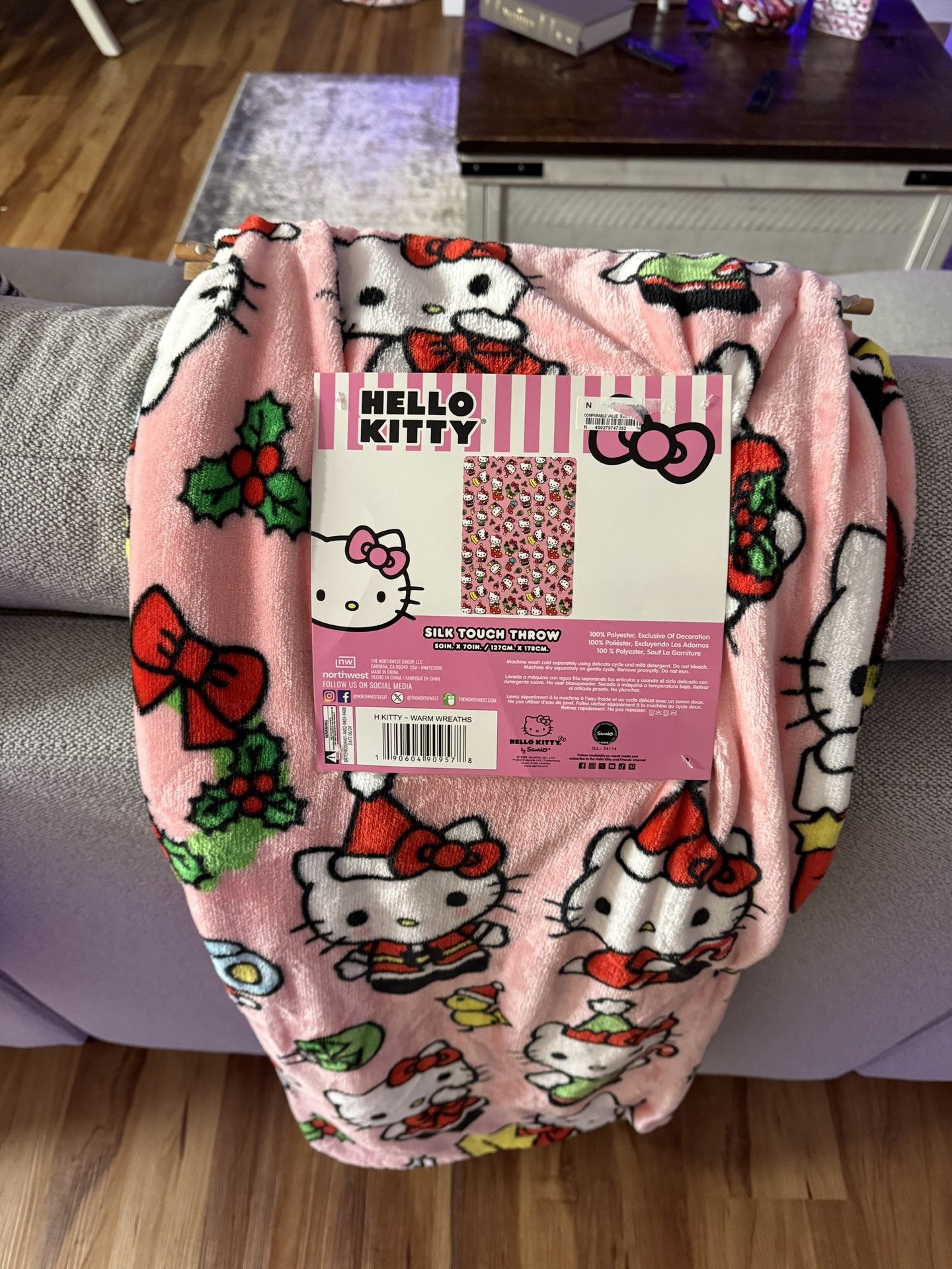Hello Kitty Blanket