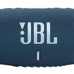 JBL - CHARGE5 Portable Waterproof Speaker with Powerbank - Blue. In great condition.  If not in pictures,  it is not included 