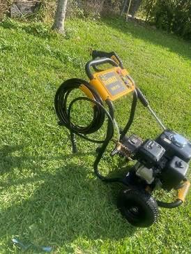 Dewalt Pressure washer