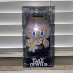 Labubu Fall In Wild