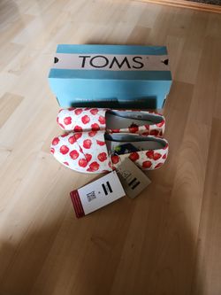 Tom's Shoes