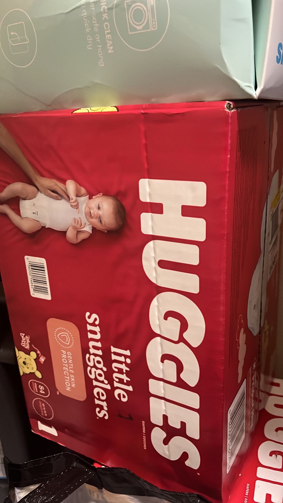 huggies 