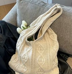 NEW Large capacity knit bag