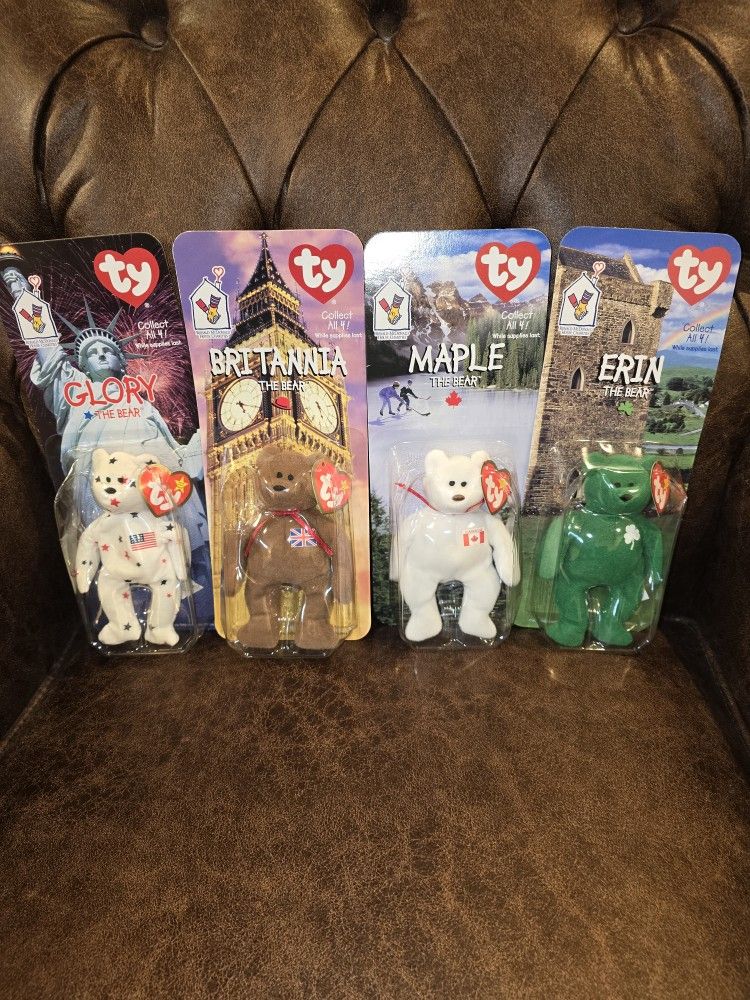 Complete Set of 4 TY Beanie Babies from the Ronald Mcdonald Charity Collection