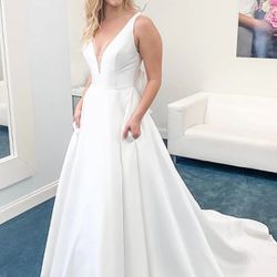 Wedding Dress - A-Line With Button Detail