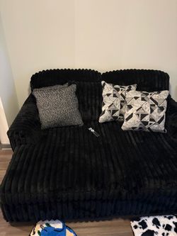 Midnight Madness Oyin’s 2 pc Chaise (Ashley Furniture)