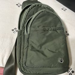 Green Bearpaw Purse 