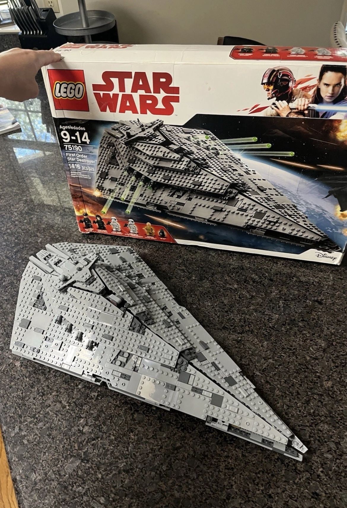 Lego STAR WARS First Order Star Destroyer 75190