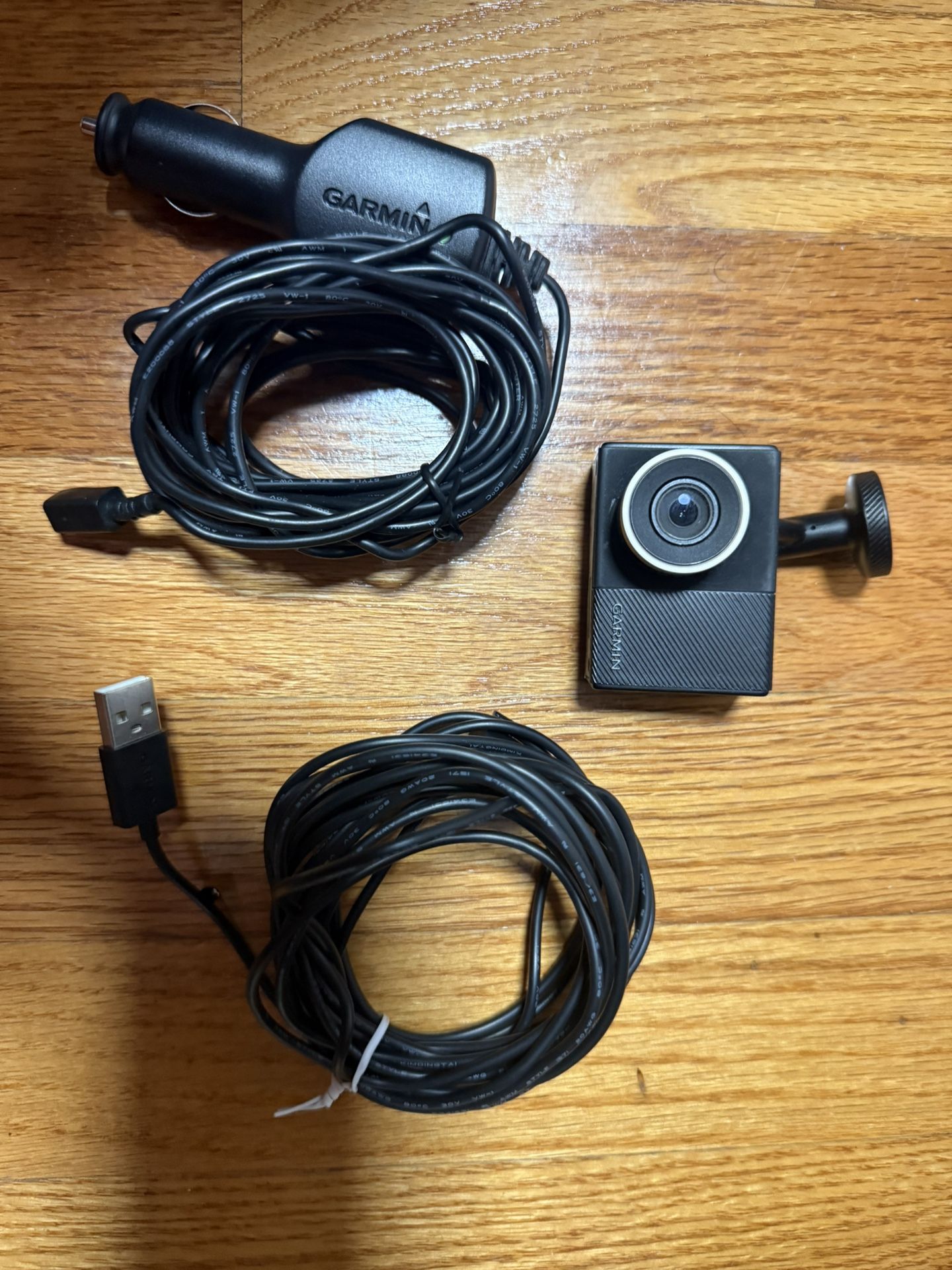 Garmin Dash Cam 55