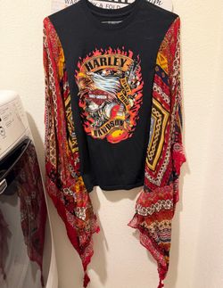 Lady’s tshirt