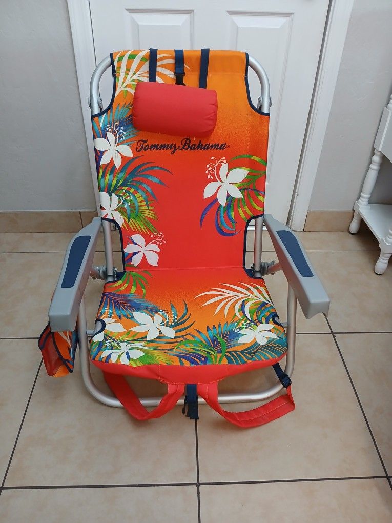 Tommy Bahama Folding Backpack Beach Chair