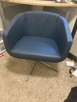 Office desk rotates 360 leather brand new